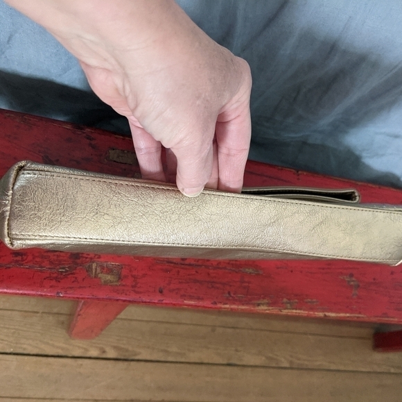 NICOLE Miller Metallic Leather Clutch with Woven Detail - Picture 7 of 8